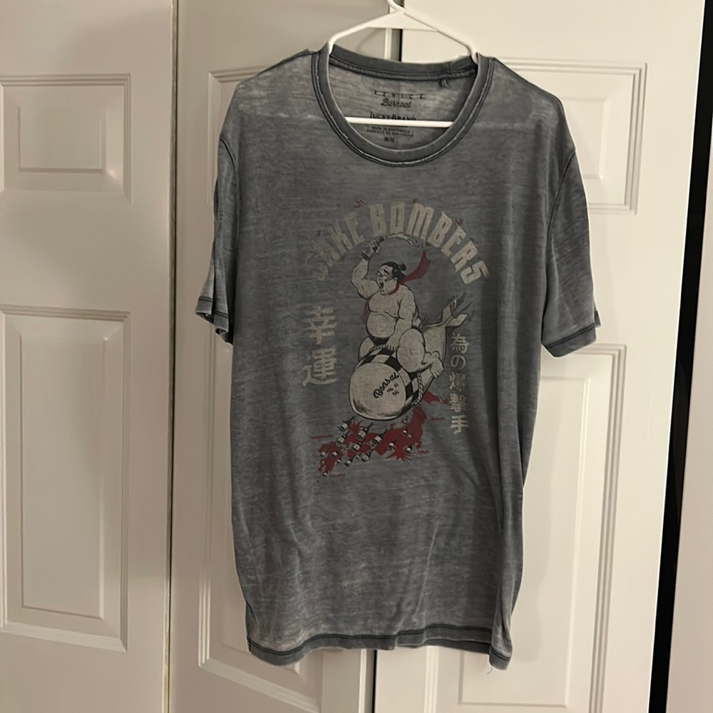 Lucky Brand medium